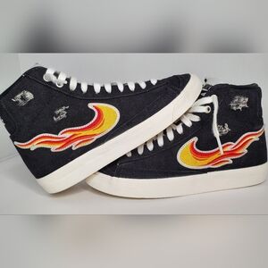 Size 6 - Nike Blazer '77 Mid Cleveland Rocks